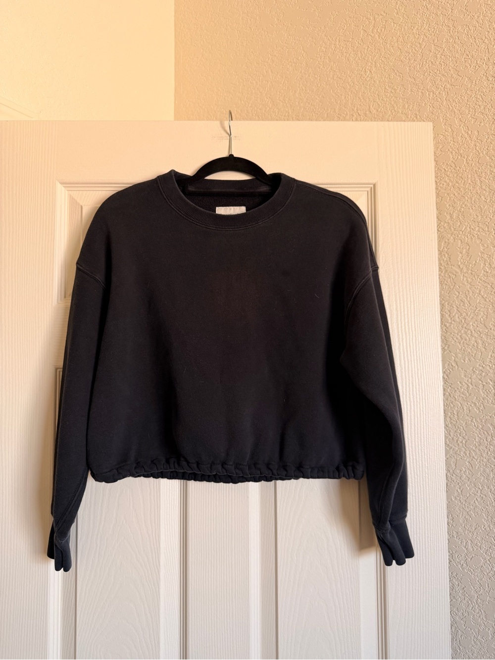 Abercrombie & Fitch Cropped Crew Sweatshirt Soft AF Women Size Small Adjustable